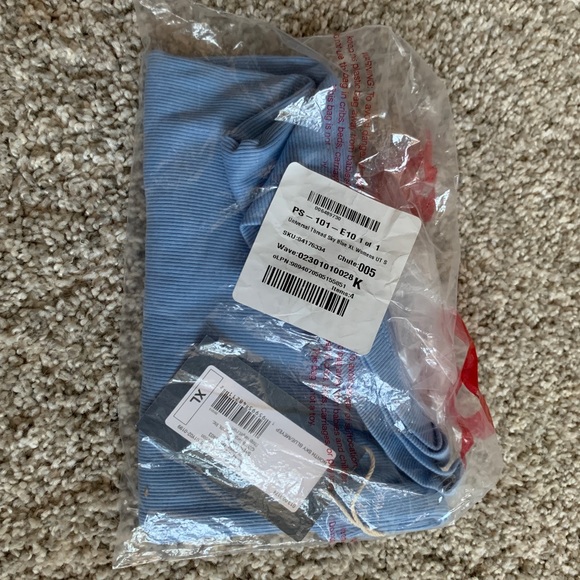 NWT Women's Slim Fit Camisole - Universal Thread™ in Sky Blue - XL - Picture 5 of 5